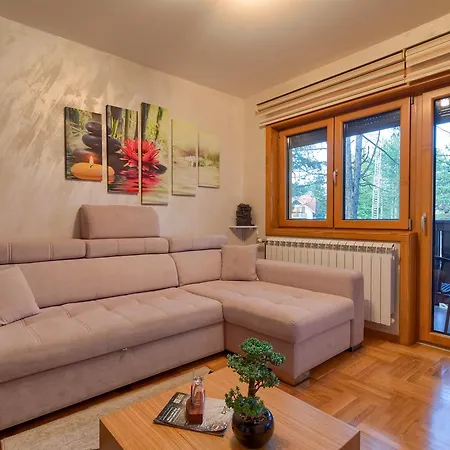 Apartment Diamond