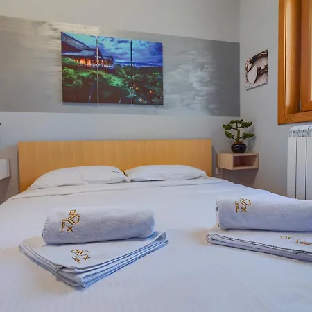 Diamond Apartment